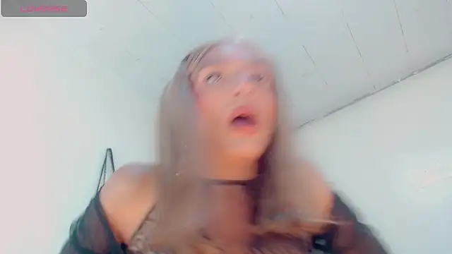 Modella: Oriana_braom