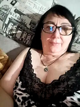 MariSwan222 live cam on StripChat