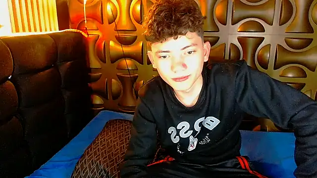 cruz_dante live cam on StripChat