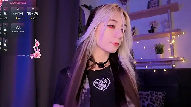 TristaRoht live sex cam
