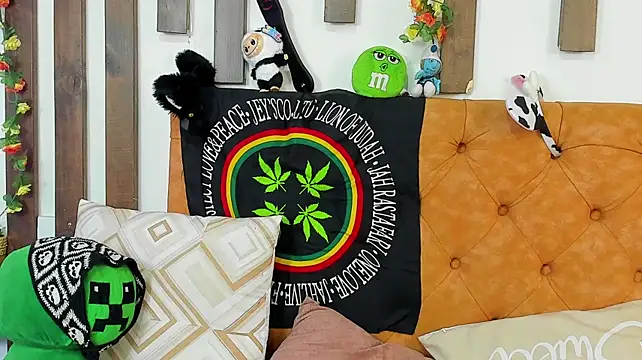 MeowMota_ live sex cam