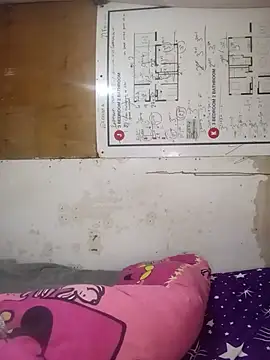 NosieB live cam on StripChat