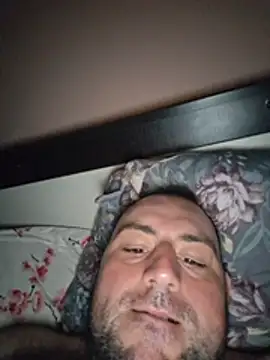 strictbobby (M young) - Cumshot