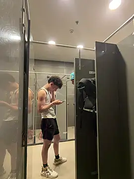 yoursexyjose webcam