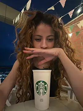 Live cam model alana15 broadcasting live