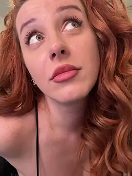 RoxxyDallas live sex cam