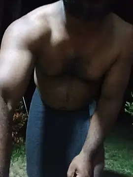 Hiptonos live sex cam