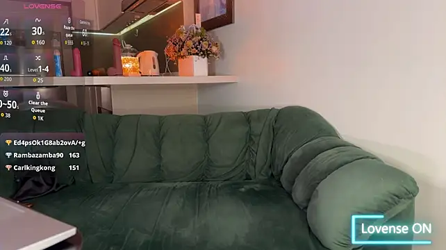 sexy_katze (F teen) - without panties