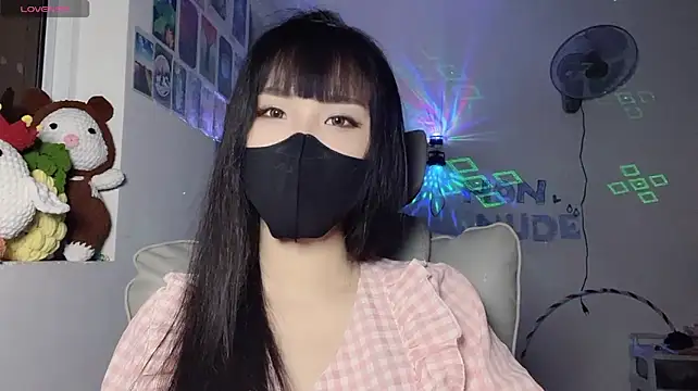 Tieu-May webcam