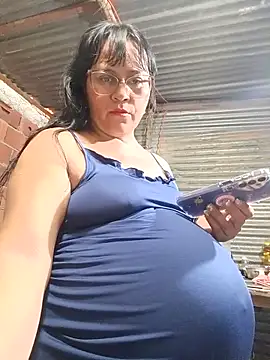 dirty_pregnant_mommy (G milf) - My neighbor fucks my pregnant pussy