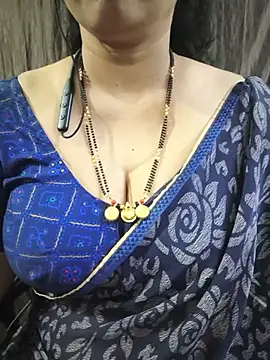 bhuvana_555 (F milf) - BooBS ON WATER