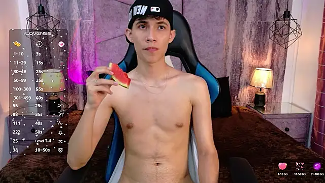 AronTawers live sex cam