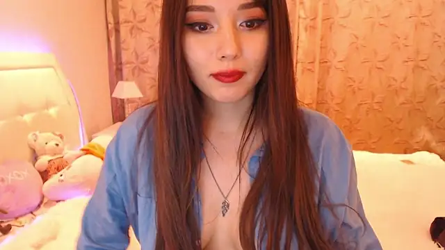 lilianbee live cam on StripChat