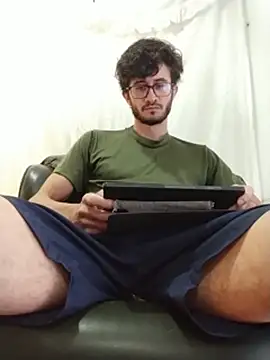 Loggan_donnelly live cam on StripChat