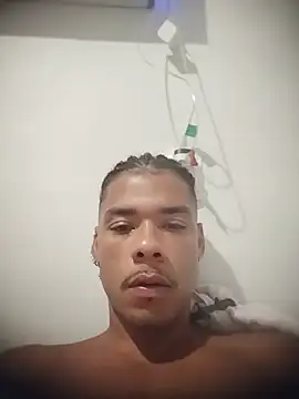 SadisticSpell webcam