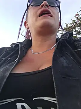 sophie_banger live sex cam