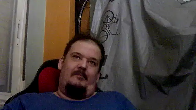 porkorossy live cam on StripChat