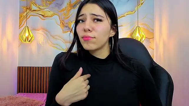 MadissonLewis1