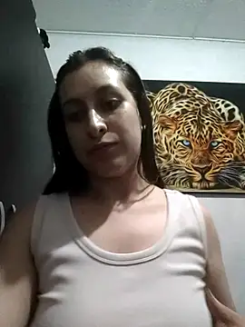 dulccemaria24 live cam on StripChat