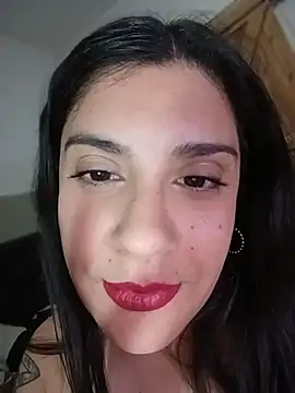 CelinaCherry live cam on StripChat