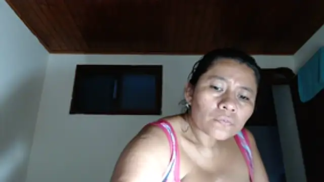 adrixxx38 webcam