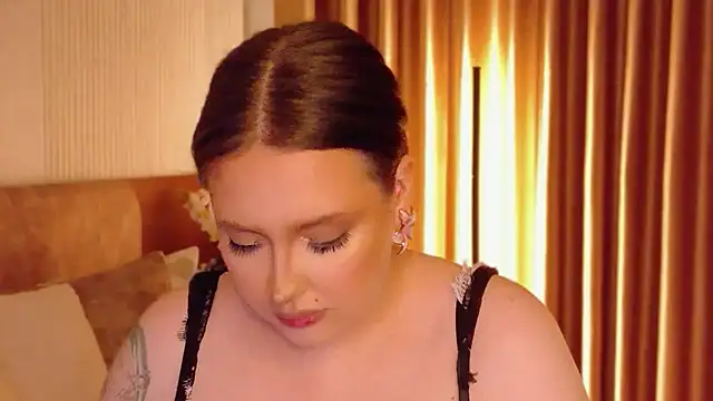 UR_MADDY_ONLINE