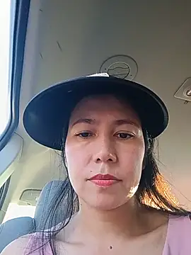 2HotAsain4u webcam