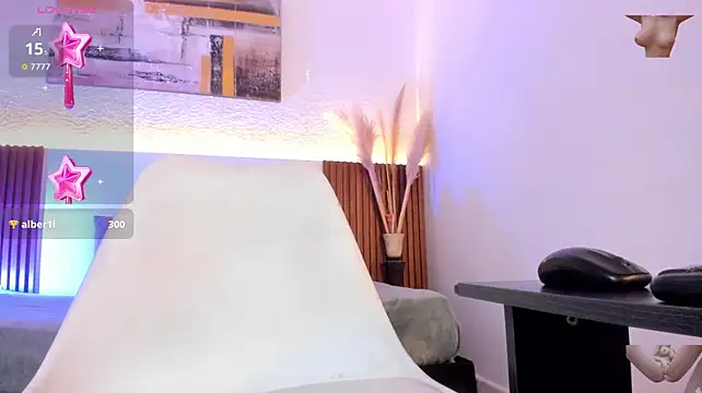 Tiana_Glow2 webcam