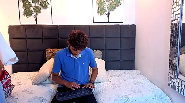 fuckingsoulmates1 webcam