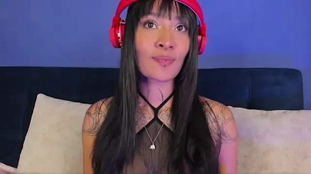 nicole_monett