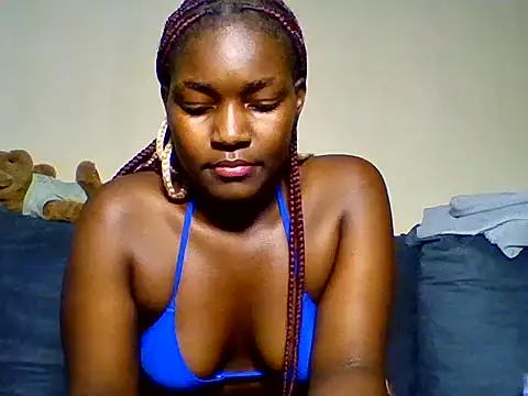 Mayamoonligh webcam