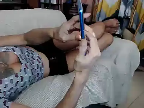 trish_curvecock (Ask my age) - take my dress off