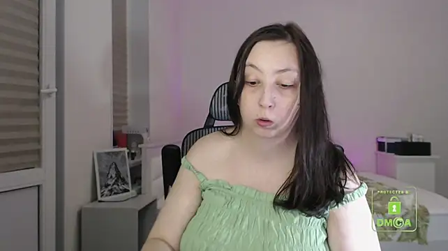cute_and_hot