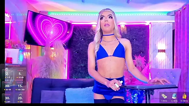 Queens_Wonders_Blonders