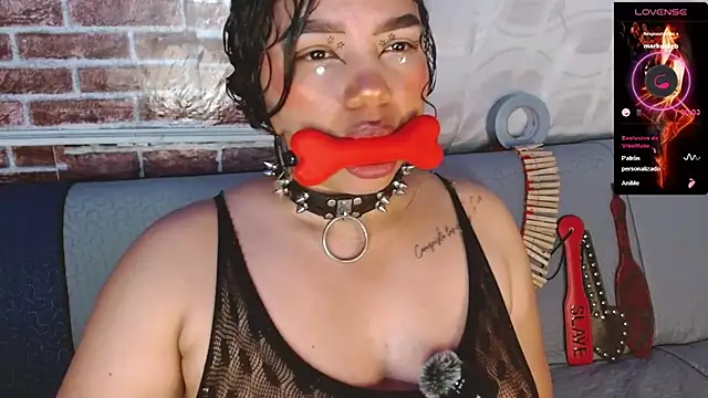 emma_bdsm_