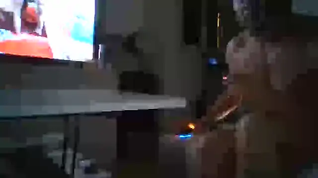 Johanpvr live cam on StripChat