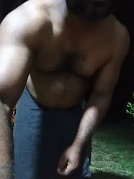 hiptonos (Ask my age) - GO TO OUT DOOR NAKED SHOW