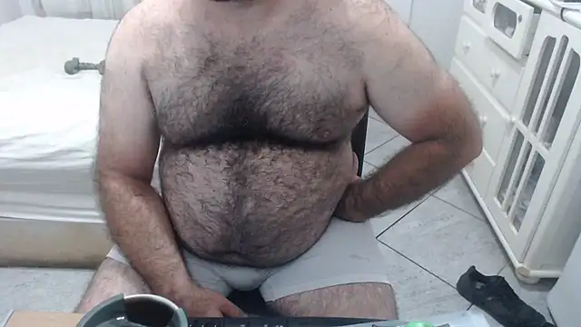 mysterbearmg (Ask my age) - CUM IN GOAL - Add Inst - Mysterbearmg