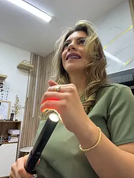 alicee16 live cam
