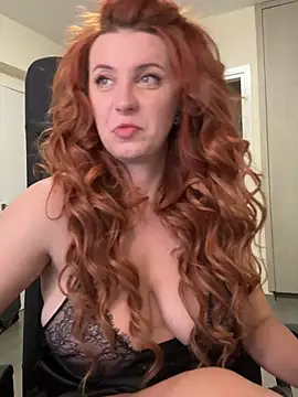 RoxxyDallas live sex cam