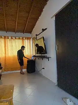 _Leo_Boy live cam on StripChat