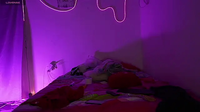 Mia_Doll01