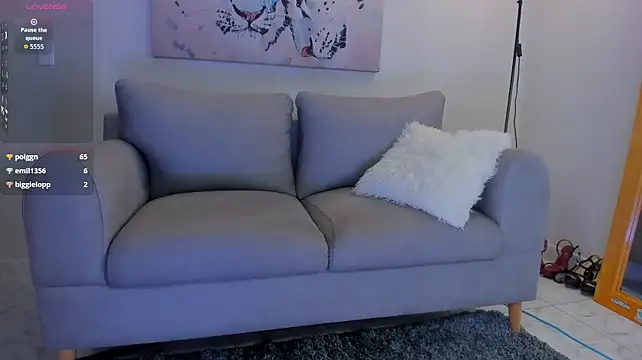 BrennaWalker live cam on StripChat
