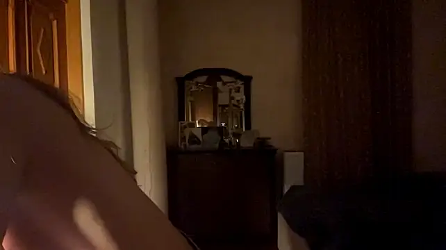 TarenOgilvie webcam