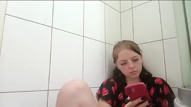 draineddog live sex cam