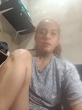 Dakary_hot