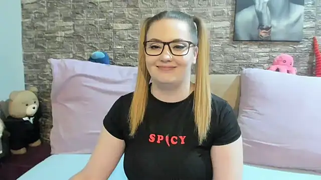 kalindahot live cam on StripChat