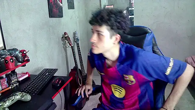 Johnny_cagee_ webcam