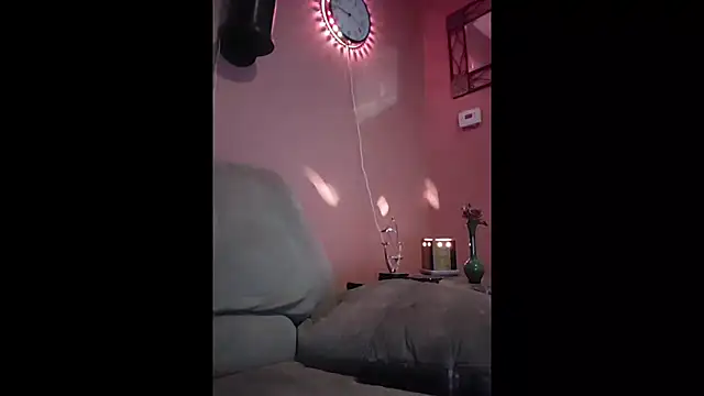 Synfulsymone9 webcam