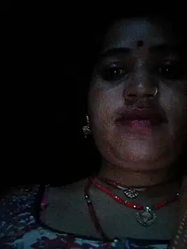 Hot_kamla